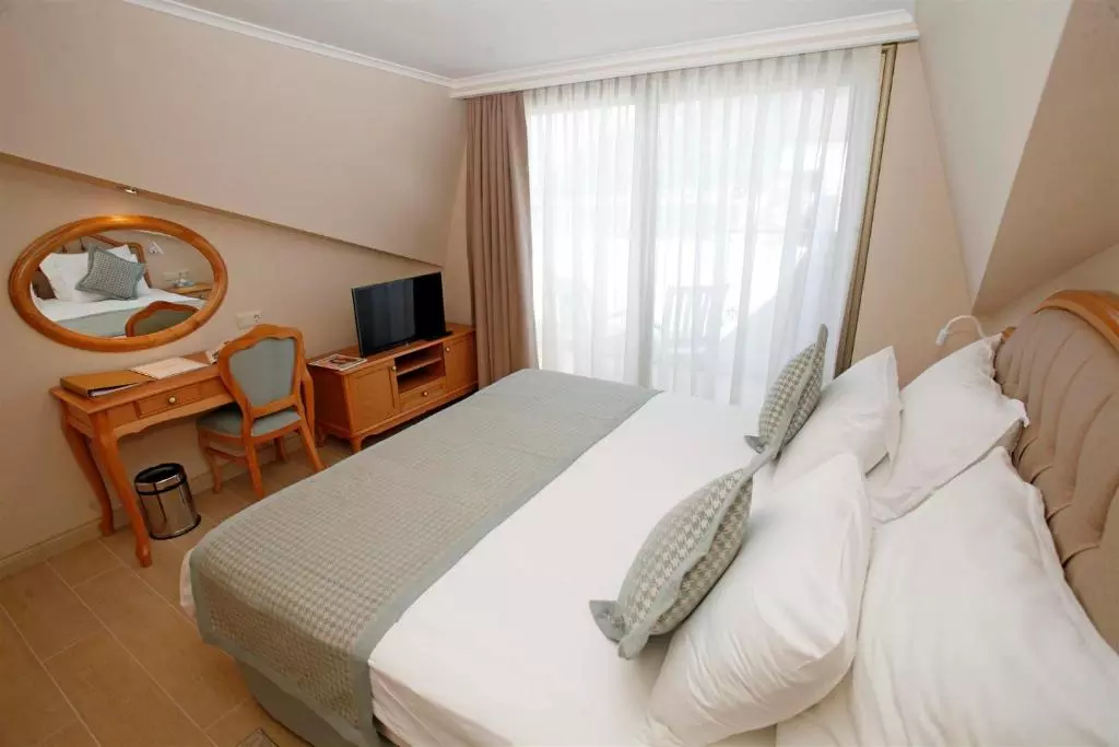 اتاق دبل هتل آکوا